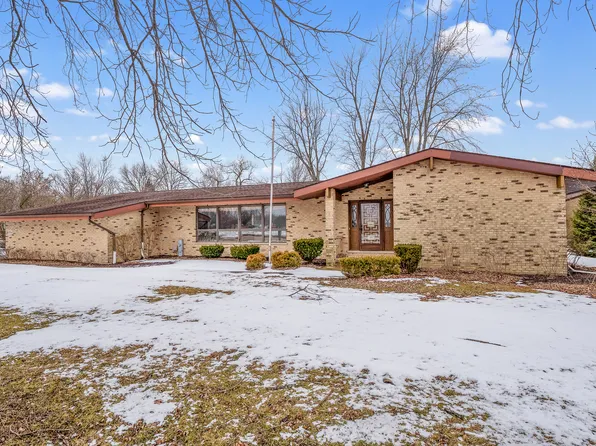 21744 Owens Rd, New Lenox, IL 60451