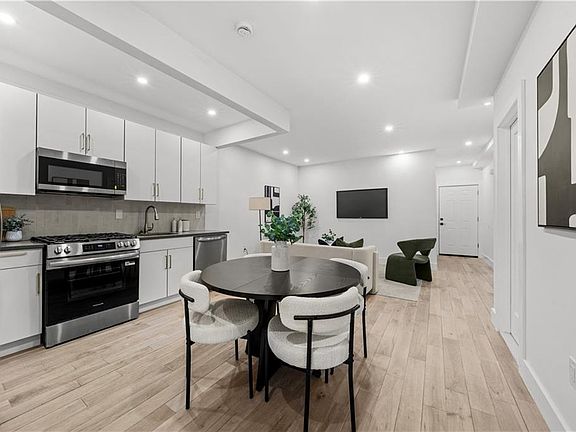 5th image of 355 E 51st St