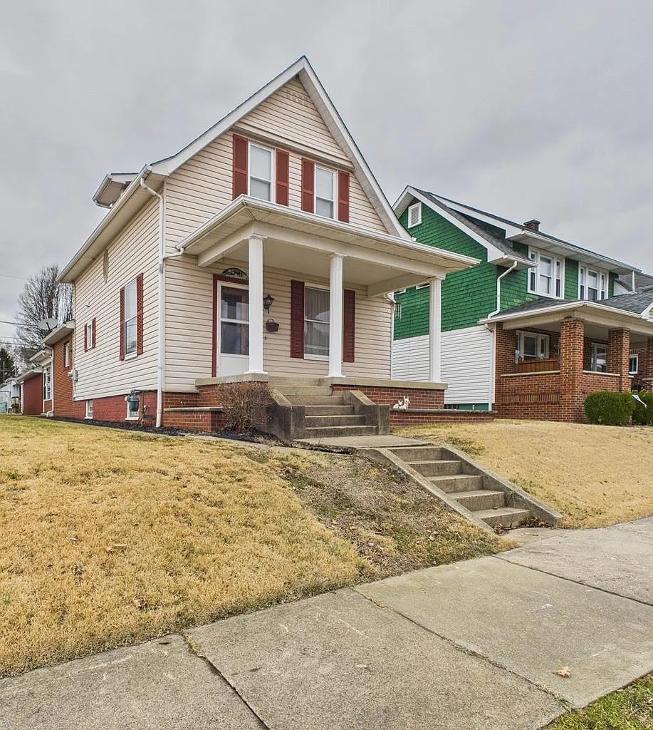 1502 5th Street photo 1