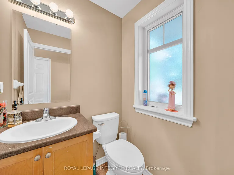 175 Hornchurch Ln — Photo 5