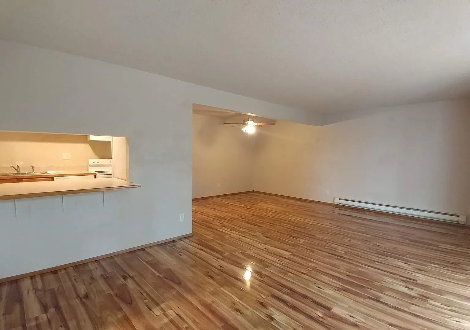 Clover Creek Apartments — Photo 4