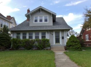 718 Grant St, Beatrice, NE 68310