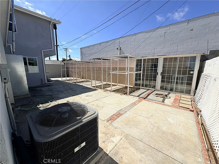 2139 W 160th St — Photo 24
