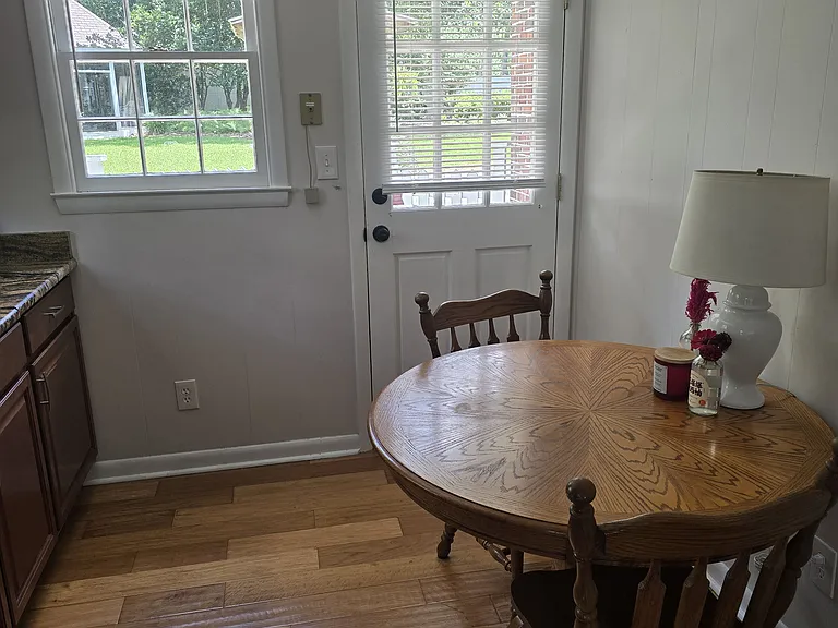 1117 Myers Park Dr #1 — Photo 6