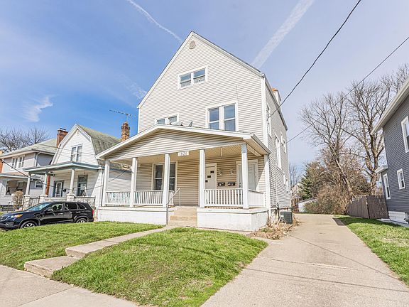 3rd image of 1826 Elm Ave #1