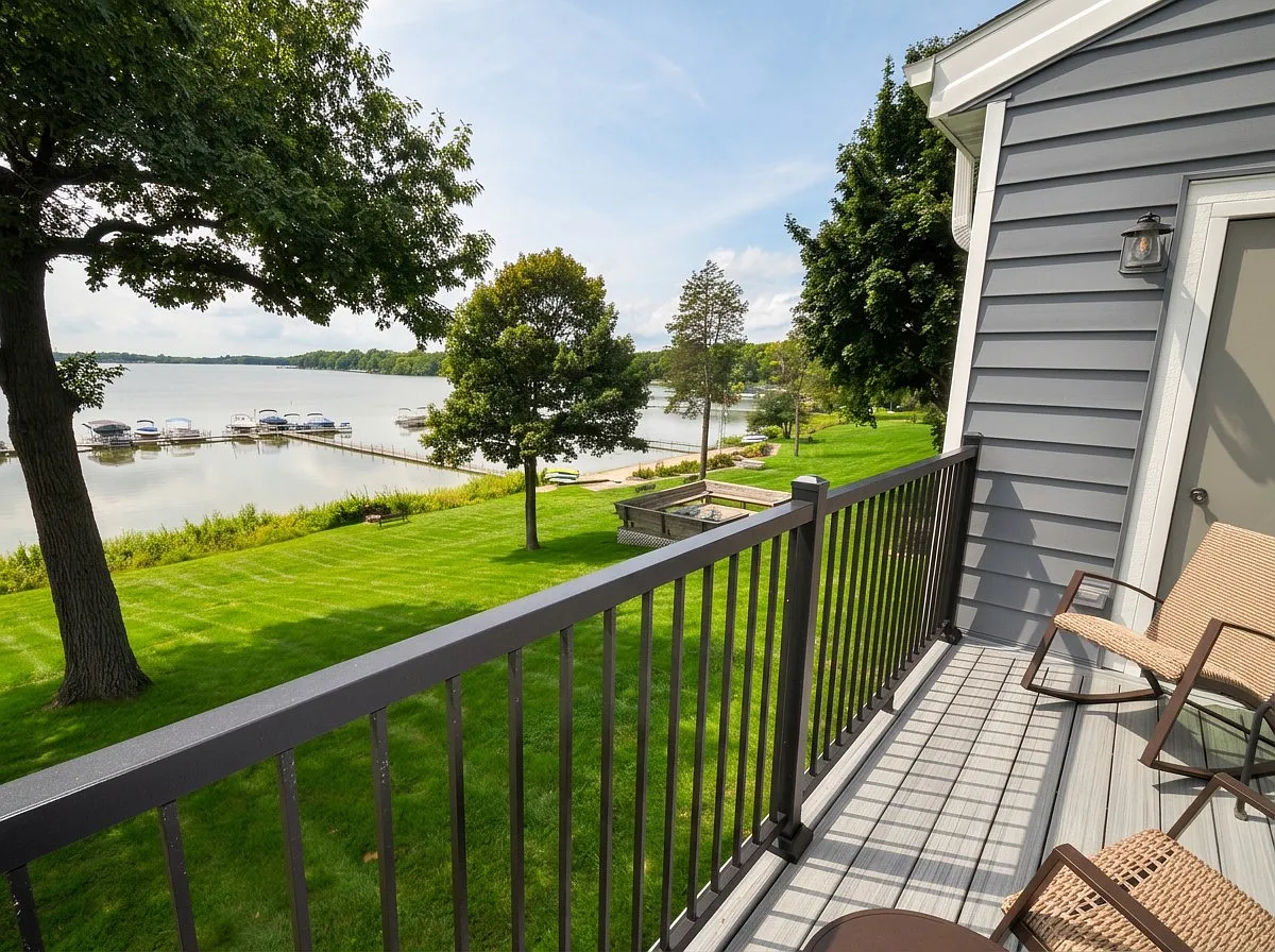 2 bed, 1168 sqft, $2,300 — Photo 3