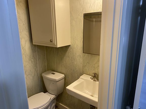 2nd image of 93 Riverview Apartments #15912846