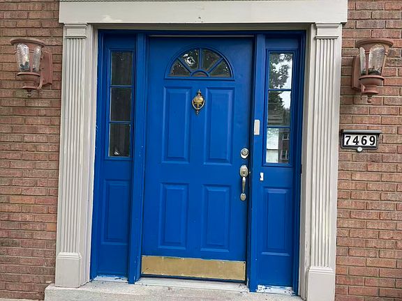 3rd image of 7469 Fitzroy Ct