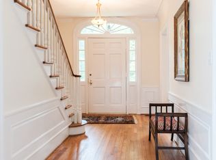 410 Westwood Dr, Chapel Hill, NC 27516