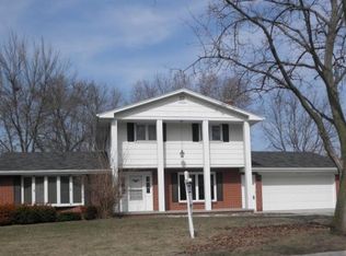 143 Rose Ln, Green Bay, WI 54302