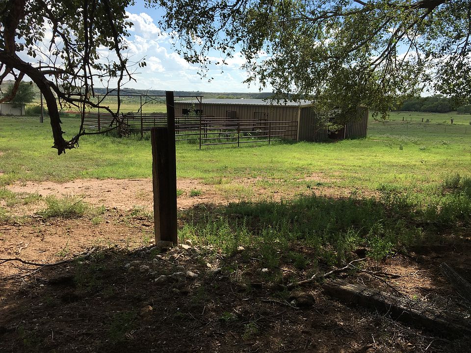 2nd image of 10104 County Road 3600