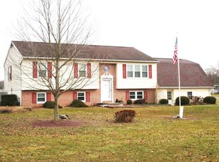 122 Cookie Dr, Muncy, PA 17756