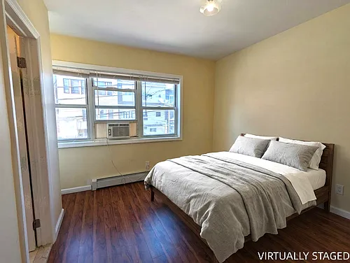 51.5 Cottage St Photo 1