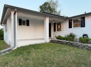1275 N Old Mill Dr, Deltona, FL 32725