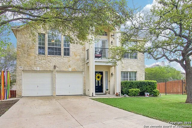606 Mesa Ln — Photo 3