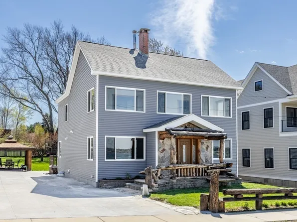151 Dorchester St, Quincy, MA 02171