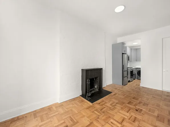 130 West 80th Street image 7 of 8