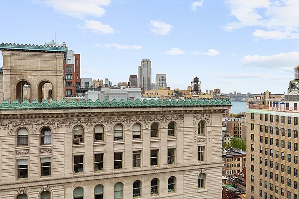 Sold by Sotheby's International Realty | media 4