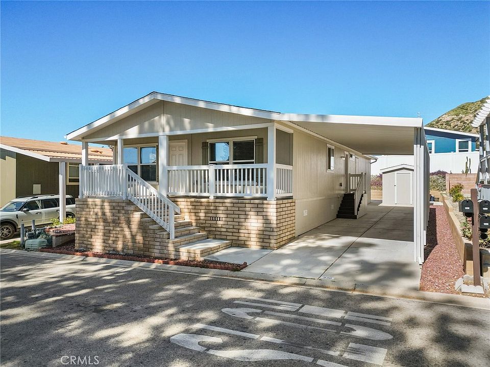 1st image of 15455 Glenoaks Blvd Space 336