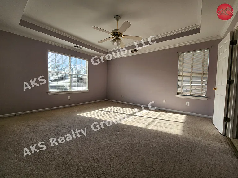 1108 Colony Trl — Photo 9