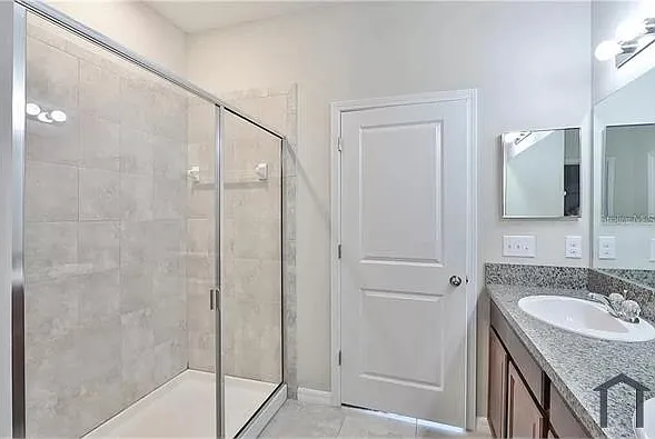 7325 Parkshore Dr — Photo 16