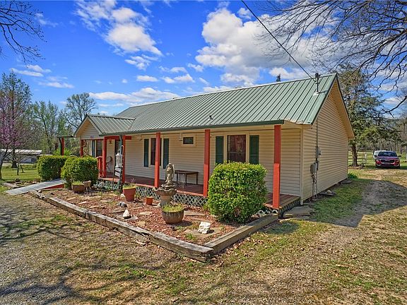 2nd image of 10372 Gum Springs Rd