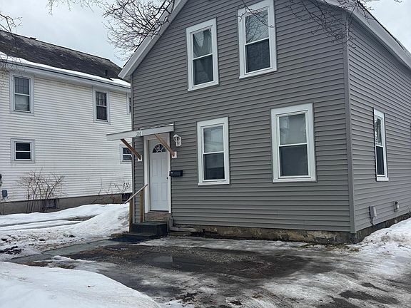 5th image of 210 Division Street