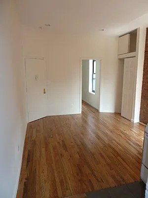 Rented by Chartwell Manhattan Realty | media 15