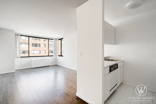Rented by Oxford Property Group | media 3