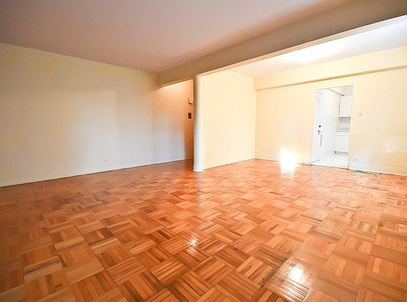 5th image of 5044 N Marine Dr #6A