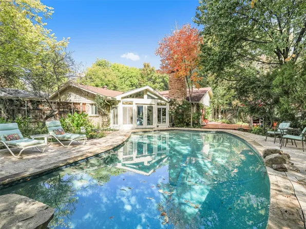 7210 Brennans Dr, Dallas, TX 75214