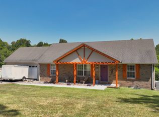 4373 Airport Rd, Springfield, TN 37172