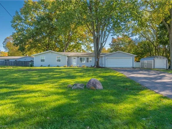 1487 Yale Dr, Brunswick, OH 44212