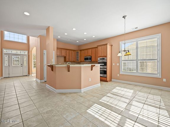 5th image of 4 Fairhaven Way