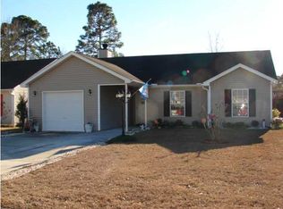 111 Cambridge Rd, Summerville, SC 29483