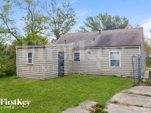 7908 Park Ave, Kansas City, MO 64132