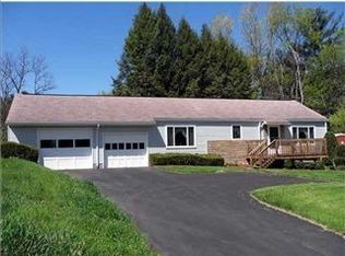 W Prairie St, Harrisville, PA 16038