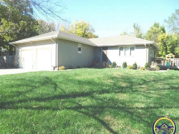 503 W 8th St, Lyndon, KS 66451