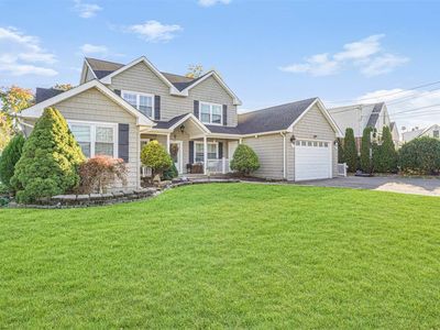 2506 Rose Place, Westbury, NY, 11590