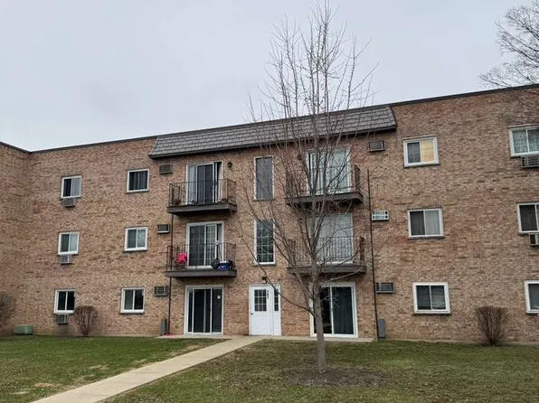 161 W Elk Trl APT 262, Carol Stream, IL 60188
