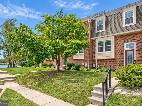 1346 Cox Cove Ct, Baltimore, MD 21226