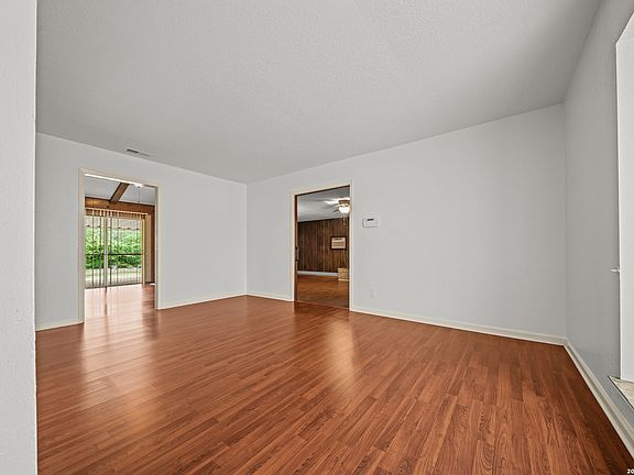2nd image of 7246 HICKORY GROVE DR