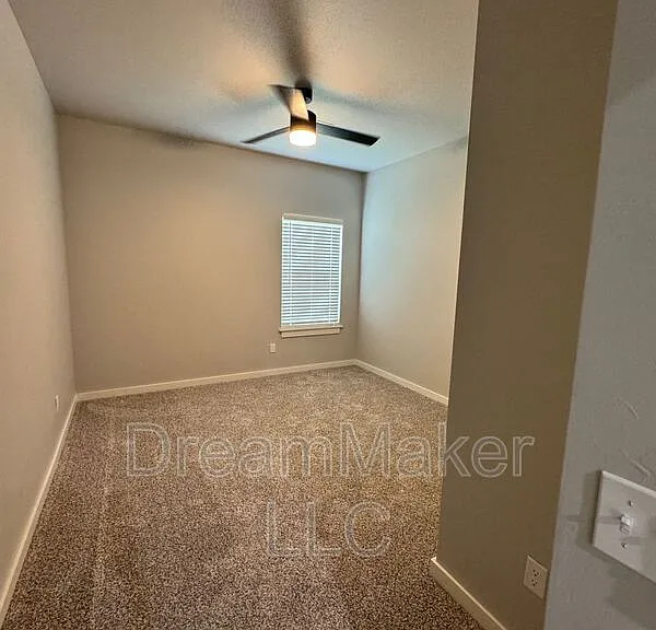 5229 Lily Ln — Photo 5