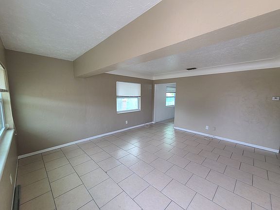 3rd image of 5011 6th Ave S