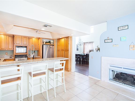 3rd image of 29867 Westlink Dr