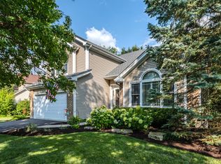 2630 Cedar Ave, Geneva, IL 60134