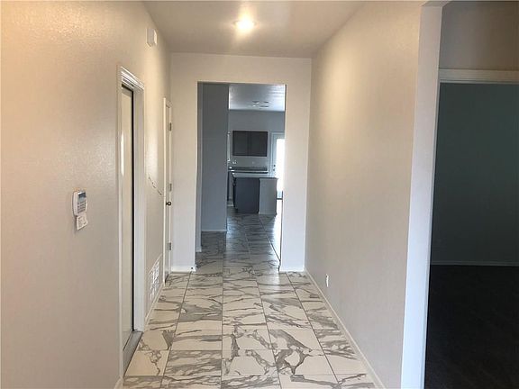5th image of 12577 Blue Heron Dr