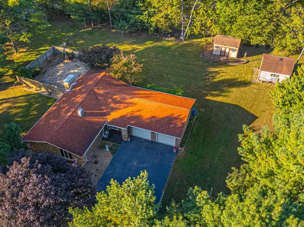 1311 1411th Ave, Lincoln, IL 62656