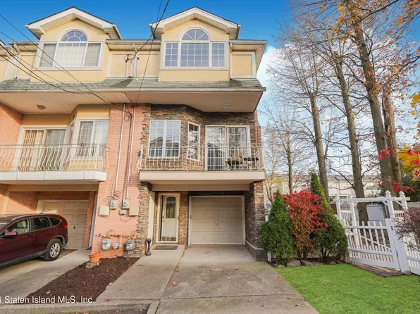 25 Ostrich Ct, Staten Island, NY 10309