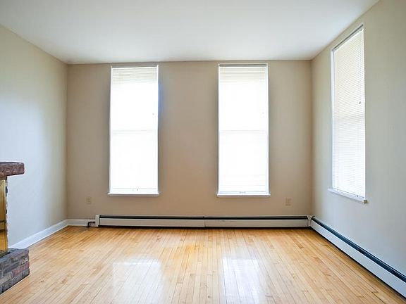5th image of 1665 N Humboldt Ave #1